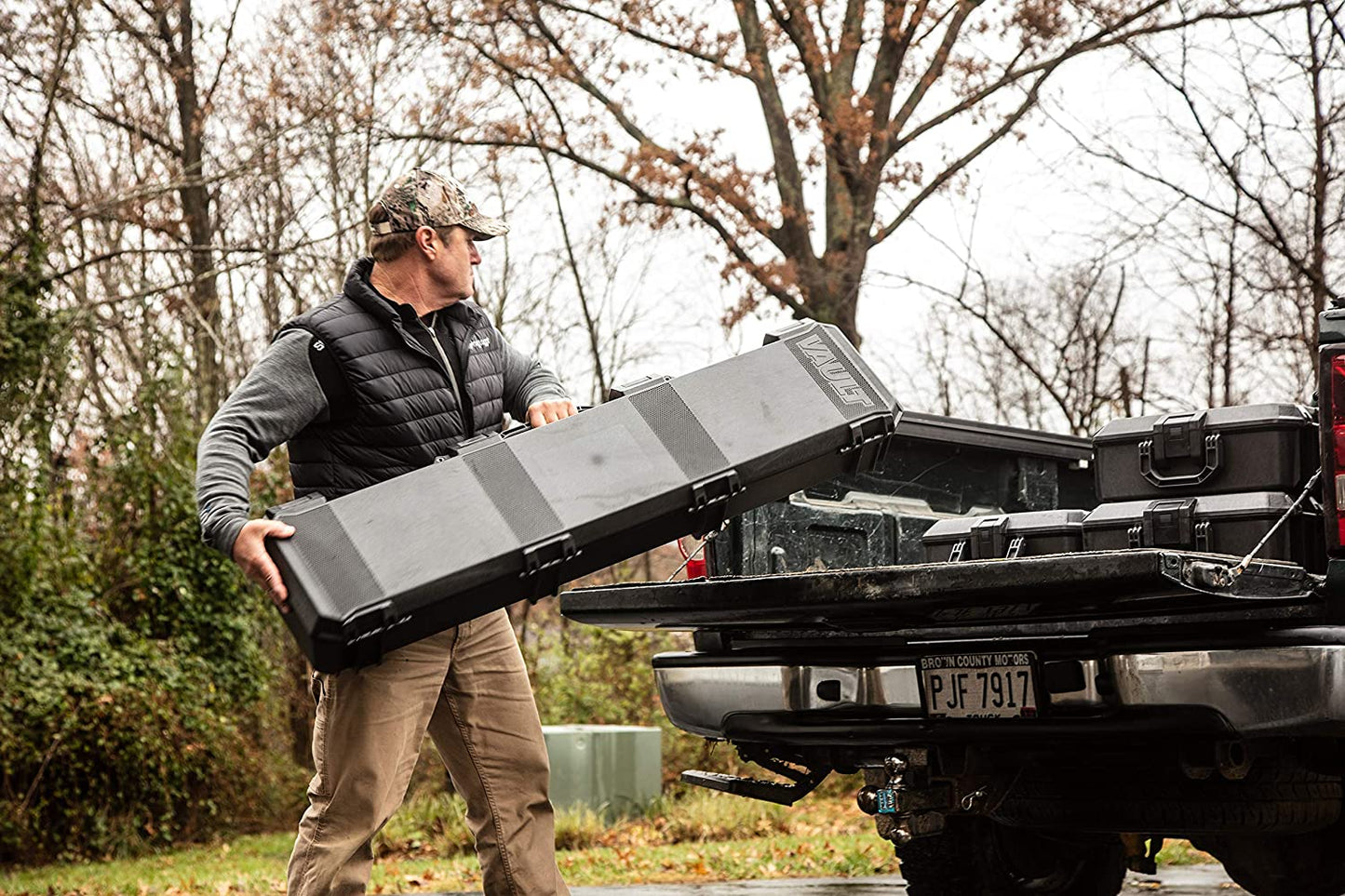 Pelican Vault 770 Single Rifle / Utility Case - Black w/ Foam